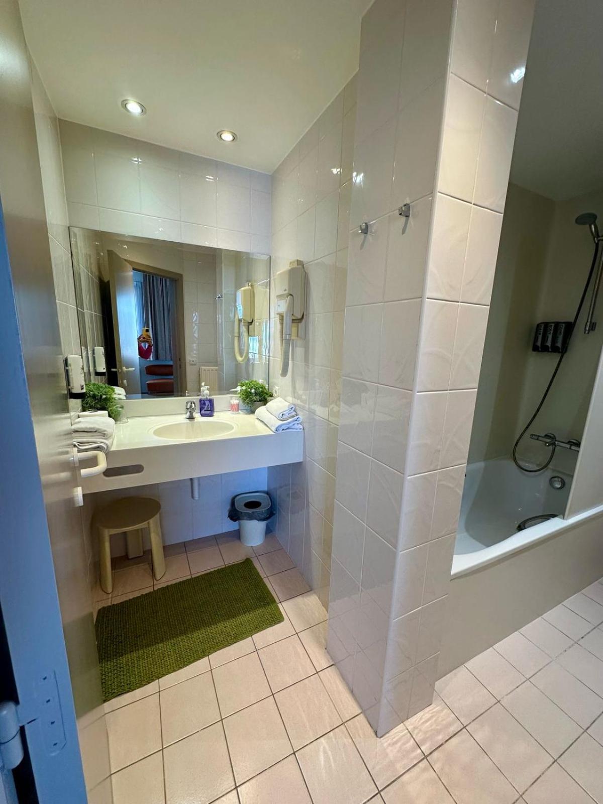 Hotel Monaco Zeebrugge Beach By Rikas Hotels Екстериор снимка